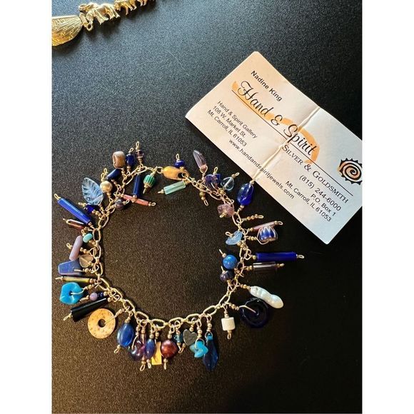 Hand & Spirit Jewelry - Hand & Spirit Jewelry handmade beaded chain bracelet gold tone